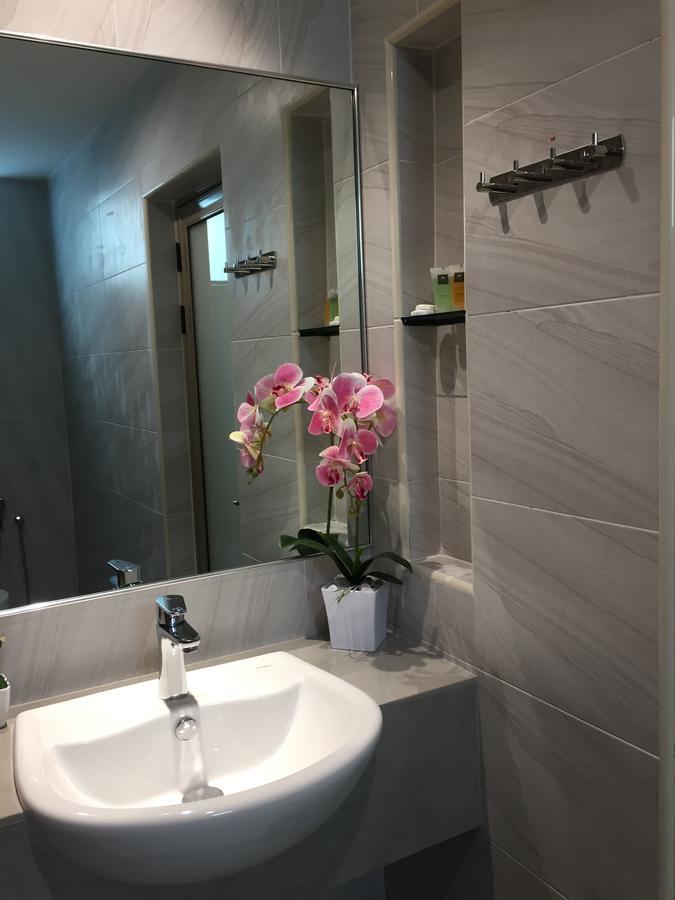 Meriton Inn Куантан Экстерьер фото