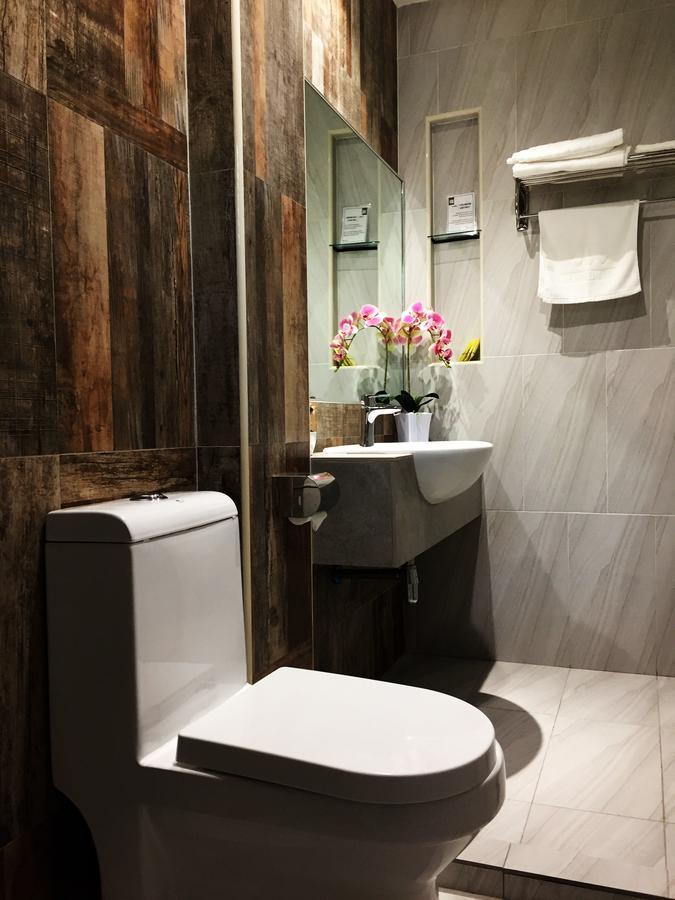 Meriton Inn Куантан Экстерьер фото